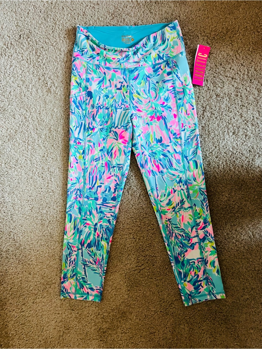 NWT medium Lilly Pulitzer Lux Leggings